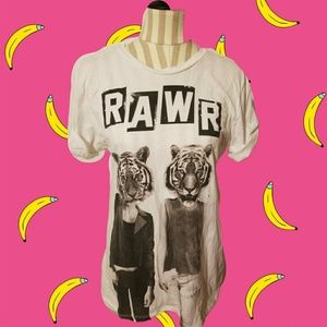 Oversize Forever 21 tee